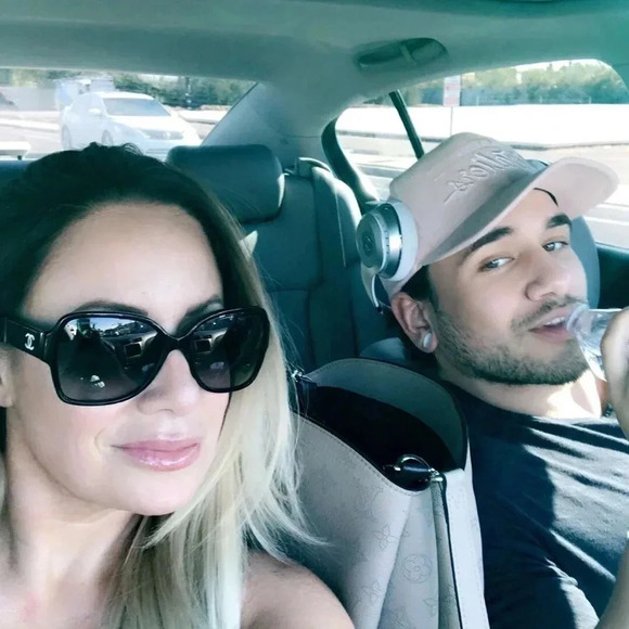 MY FAMILY - Picture 6 of 14